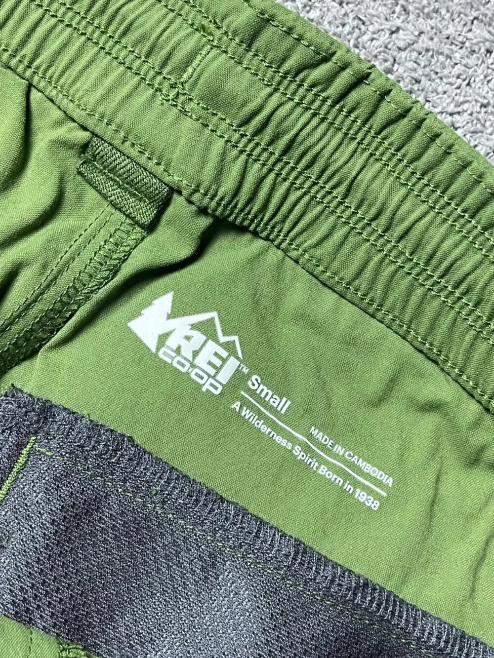 REI Co-op Trailmade Green Shorts Outdoor Hiking Backpacking 8